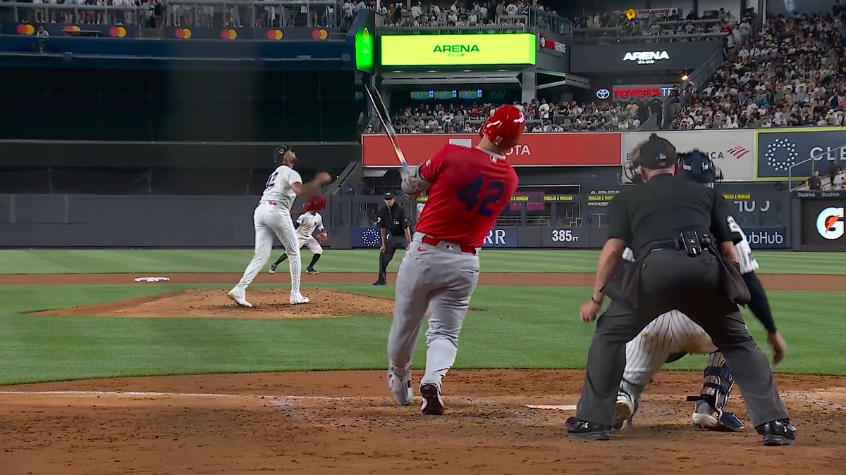 Mike Trout has 4 homers through the first 3 games of this series 🤯