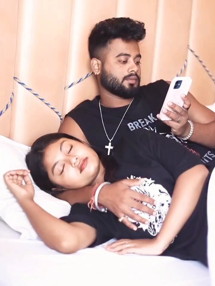 Couples romantic morning happy moments 💖