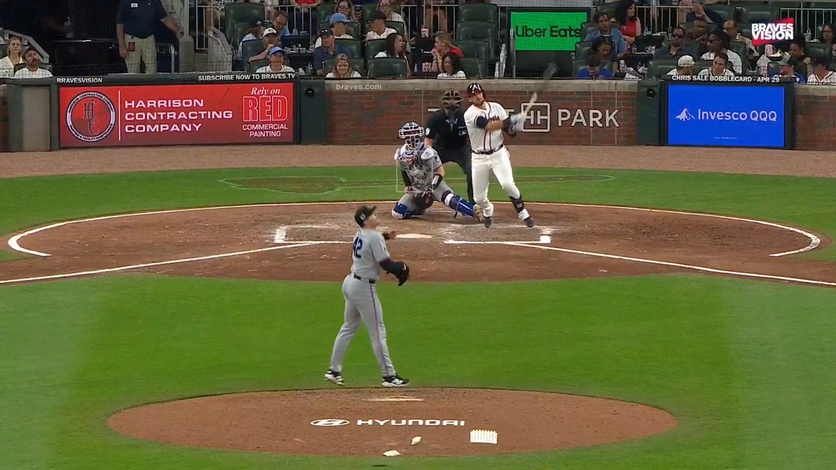 Austin Riley adds on for the Atlanta Braves!