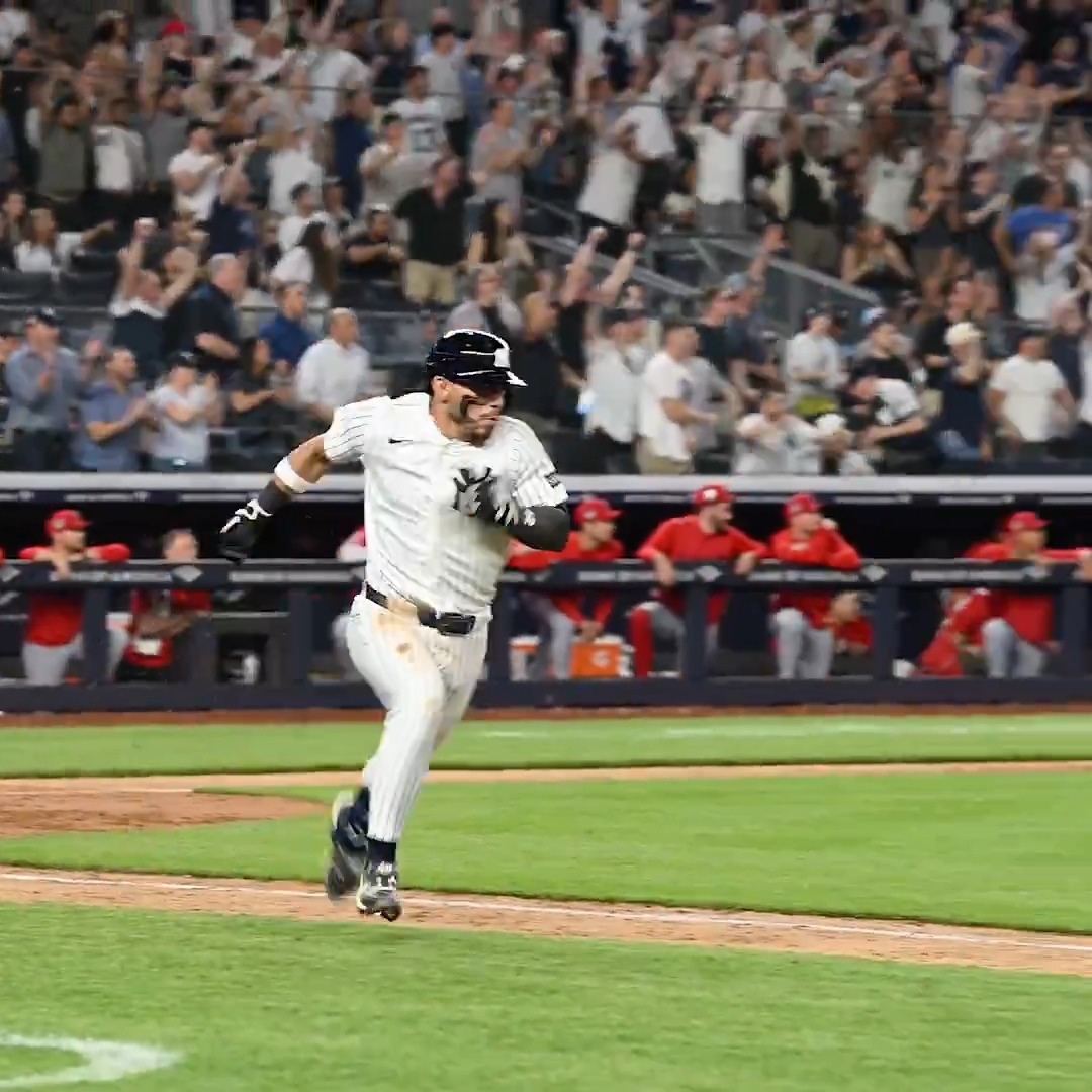 José Caballero delivers a WALK-OFF WINNER!