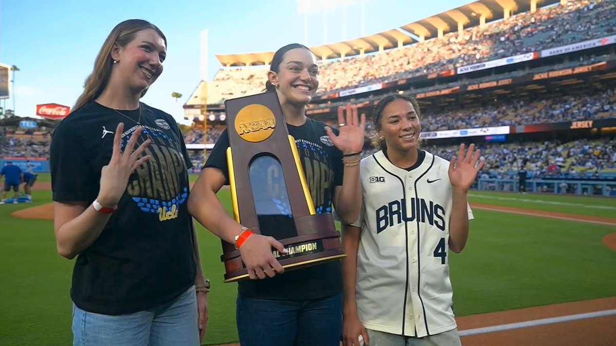 THE CHAMPS ARE HERE 🏆 UCLA women's basketball players Amanda Muse, Angela Dugalic and Kiki Rice throw out the first pitch at Mets-Dodgers 🔥