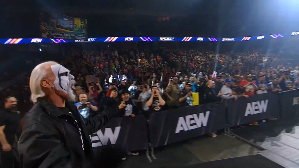 The Icon Sting and the AEW locker room celebrates with his protege and NEW AEW World Champion, DARBY ALLIN! Watch #AEWDynamite LIVE on TBS + HBO Max