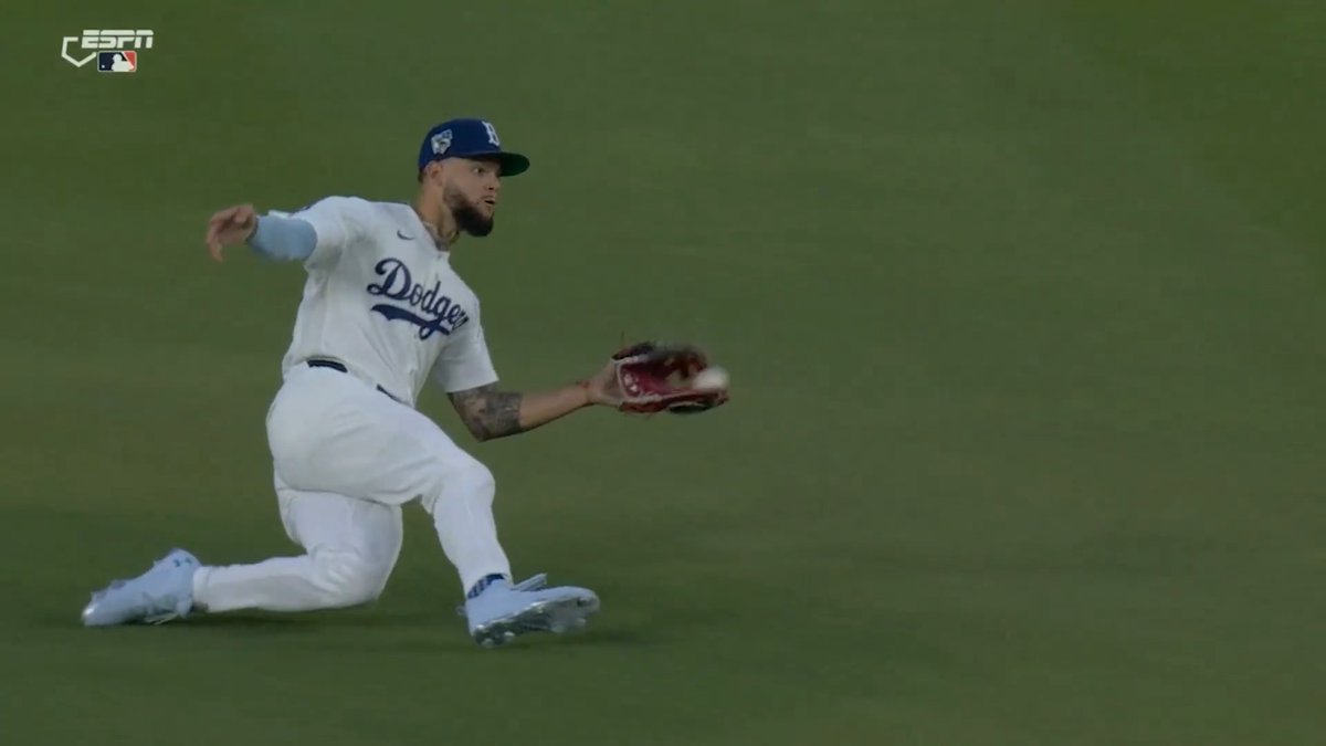 パヘスが好プレー！ 好守でチームに貢献💪 🎥MLB #ドジャース
