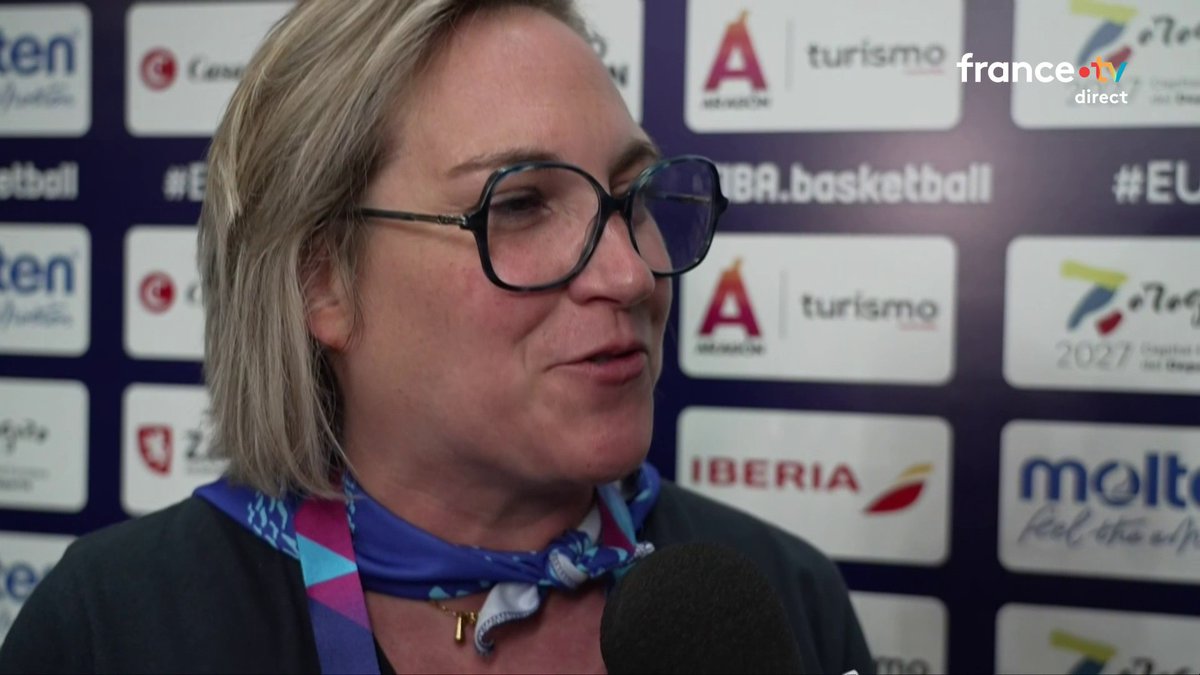 🏀 #EuroLeagueWomen | 🗣️ « Un public minable, indigne » La présidente de Basket Landes, Audrey Lacroix, a vivement dénoncé l'attitude des supporters de Saragosse hier soir, à la mi-temps du quart de finale d'Euroligue opposant les deux équipes.