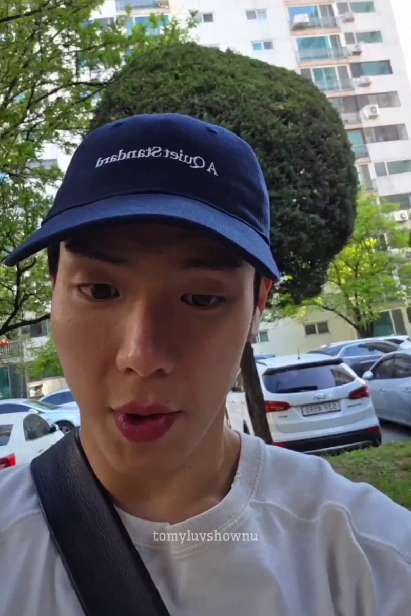 260416 Shownu 🍒 Live 💬Oppa, do you have dreams of yourself still in the military even after you've been discharged? 🐻For me, I don't dream about being in the military but I have dreamt about the kids whom I worked with (during my public service duty) - Awhh 🥹🥹