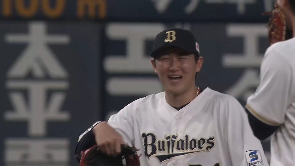 試合終了やで〜👀 オリックス 入山海斗 投手がゲームセットでベンチへ向かう⁉️ 👇ライブ配信はこちら