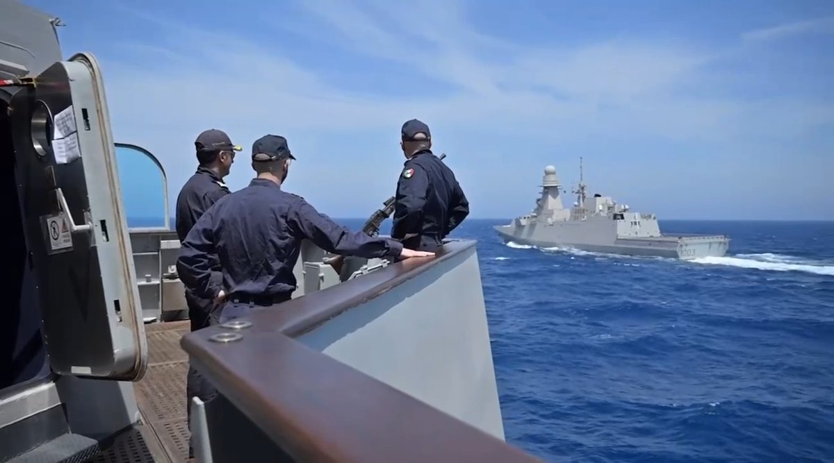 🌊🤝 Building strong partnerships in the Mediterranean #SNMG2 conducted a PASSEX with Egypt 🇪🇬 reinforcing cooperation, Mediterranean security & freedom of navigation at sea. #WeAreNATO