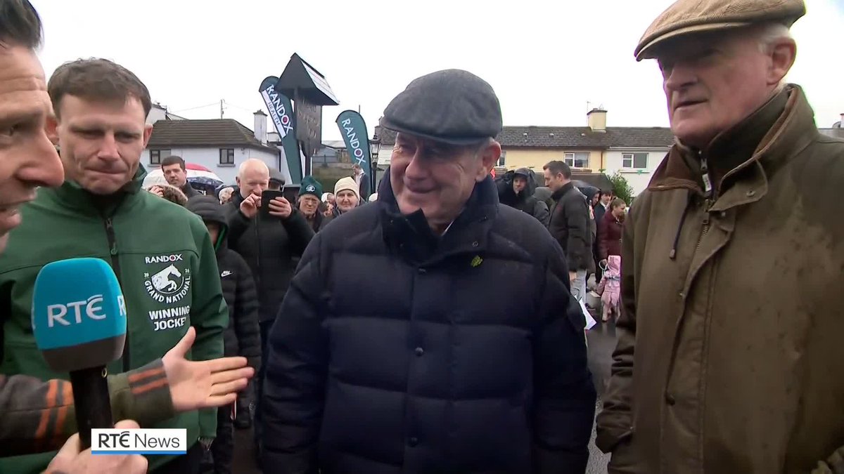 Willie Mullins, Paul Townend and JP McManus were all smiles at a homecoming event for I Am Maximus in Carlow after the Grand National success at Aintree.