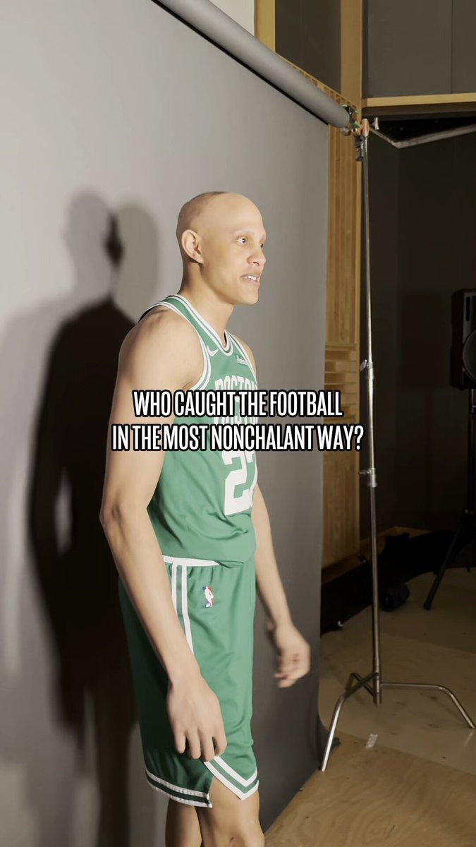 Who was the most nonchalant? 🤣⤵️