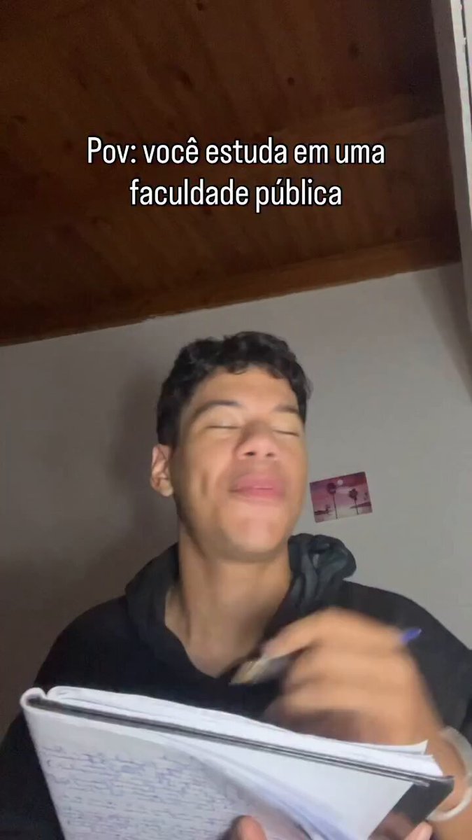 por que que professor de federal tem tanto hiperfoco no bolsonaro?