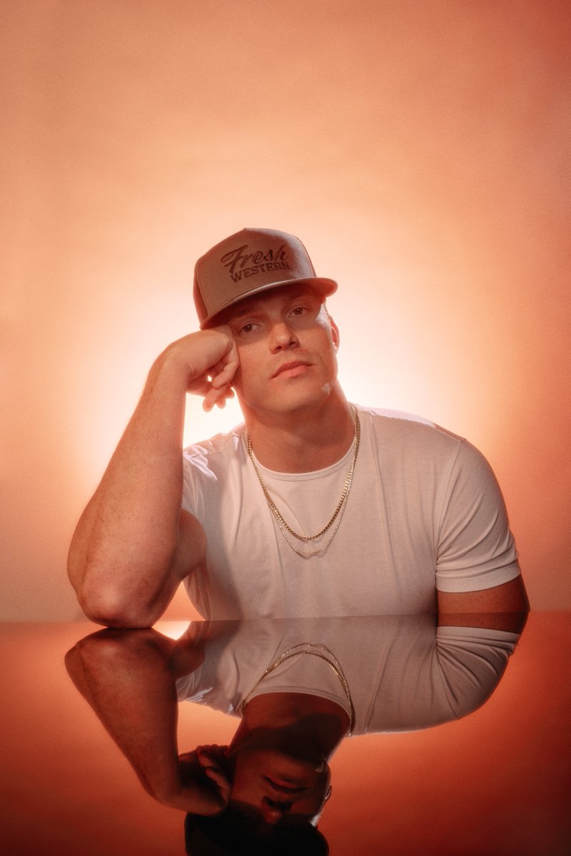 .Parker McCollum shows love to John Mayer and his songwriting during his radio takeover. Listen now on Apple Music.