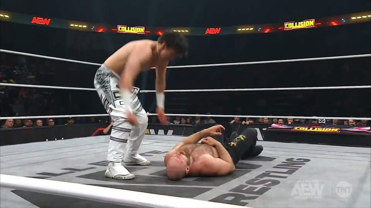 MOX HAD TO TAKE A MOMENT TO PROCESS NICK WAYNE’S DISRESPECT HE DIDN’T KNOW WHAT WAS GOING ON 💀 #AEWCollision