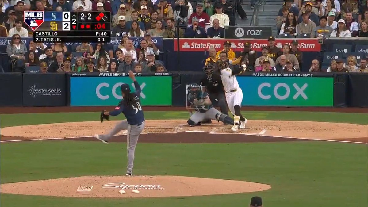 Fernando Tatis Jr.'s two-run single gives the San Diego Padres a 4-0 lead 😤 #MLBNShowcase | Intuit TurboTax