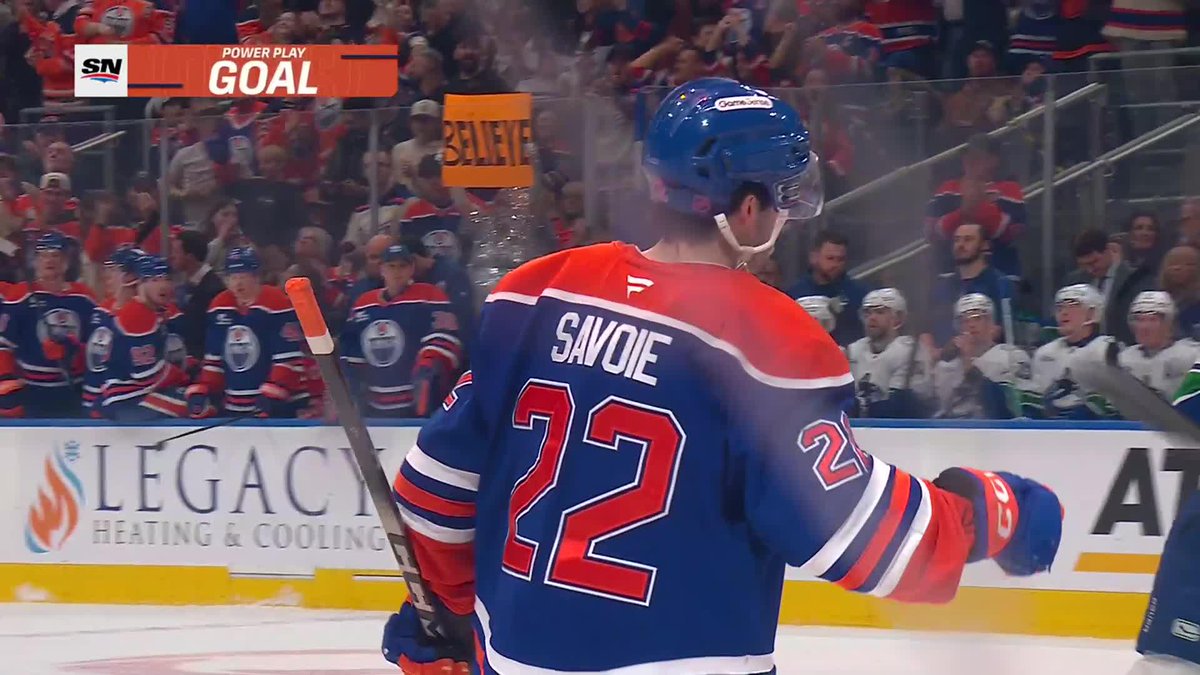 McDavid with a SILLKKKYYYY assist to Savoie 🔥🚨
