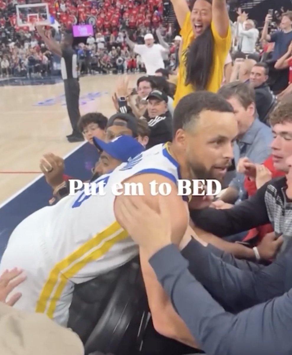 Steph Curry preguntando si entró la 🏀 😂 (vía babyfaceray/IG)