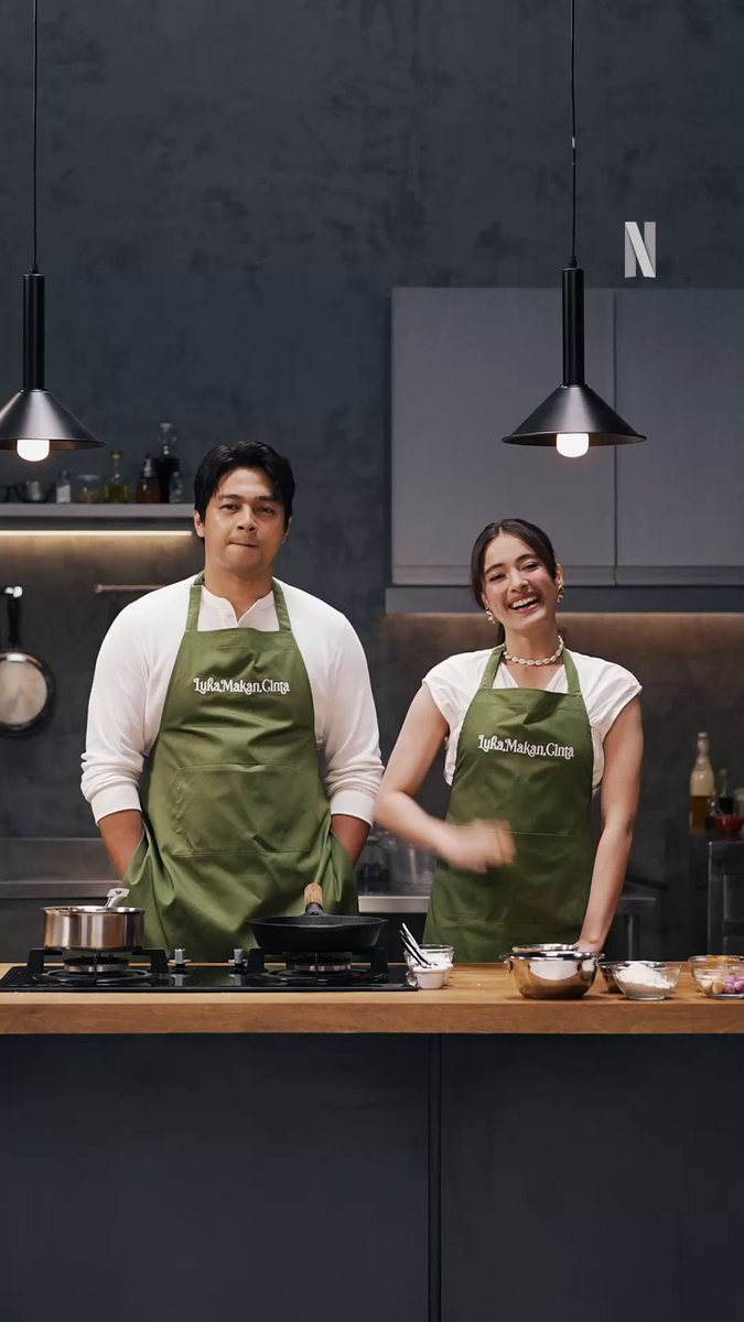 Liatin mereka masak Beef Maranggi langsung jadi pengen cobain (makanannya, bukan masaknya) 🤤 Tapi kamu juga bisa ikuti tantangannya dan menangkan hadiah spesial dari Luka, Makan, Cinta! 🔥 📆 Periode kontes: 17 April - 24 April 2026 📢 Pengumuman pemenang: 30 April 2026