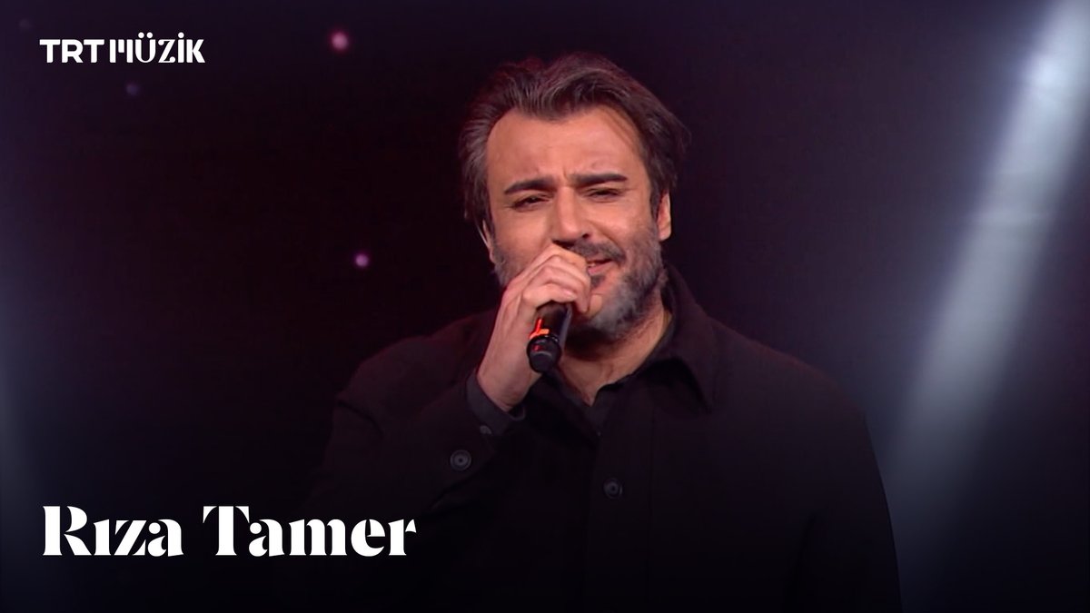 "Yıldız yatağından kalkar bu aşkı duysa" diyerek sesini geniş kitlelere duyuran Rıza Tamer'i kaybetmenin derin üzüntüsünü yaşıyoruz. Sanatçımıza Allah'tan rahmet, yakınlarına ve sevenlerine başsağlığı diliyoruz.