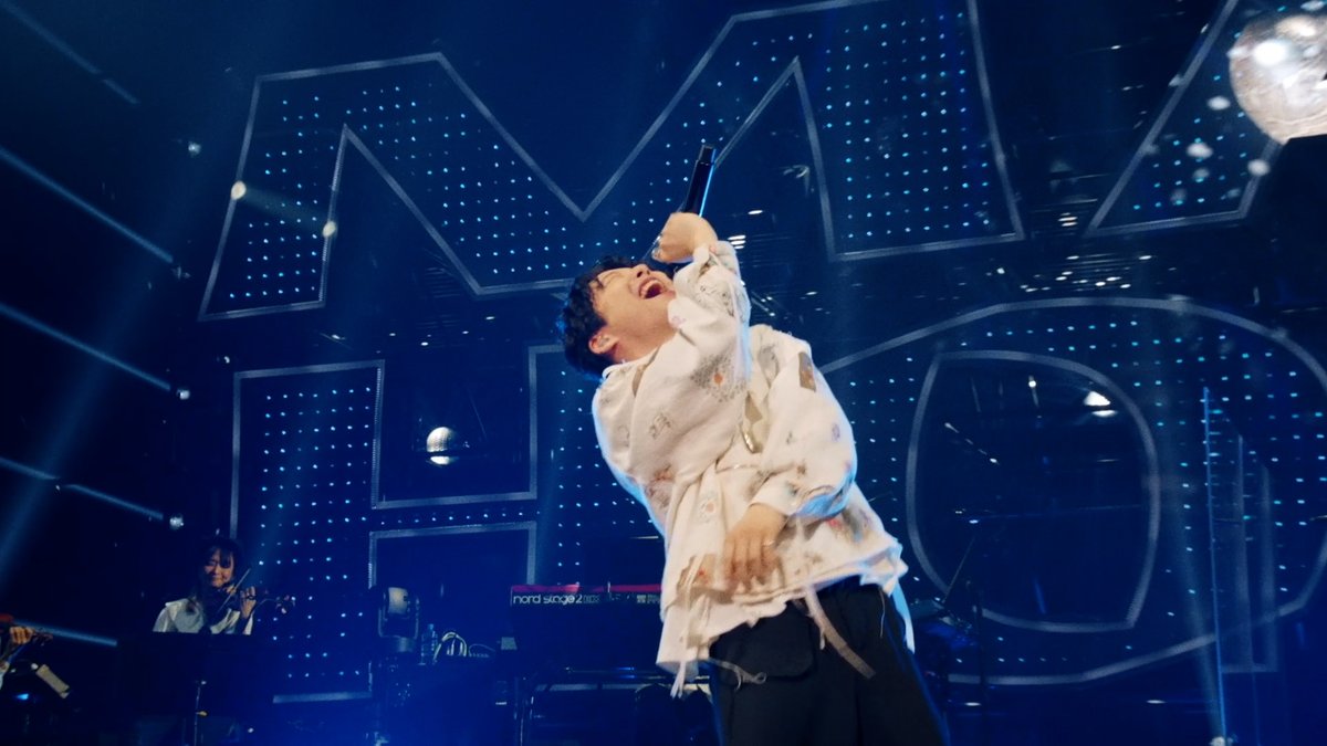 4/22(水)発売 ライブ映像作品 “Gen Hoshino presents MAD HOPE Japan Tour”トレーラー映像解禁! 全24曲のライブパフォーマンスに、ボイスドラマやMCなどを完全収録した158分+全公演に密着したドキュメンタリー65分=総尺3時間半超えのボリュームでお届け📀 #星野源_MADHOPE