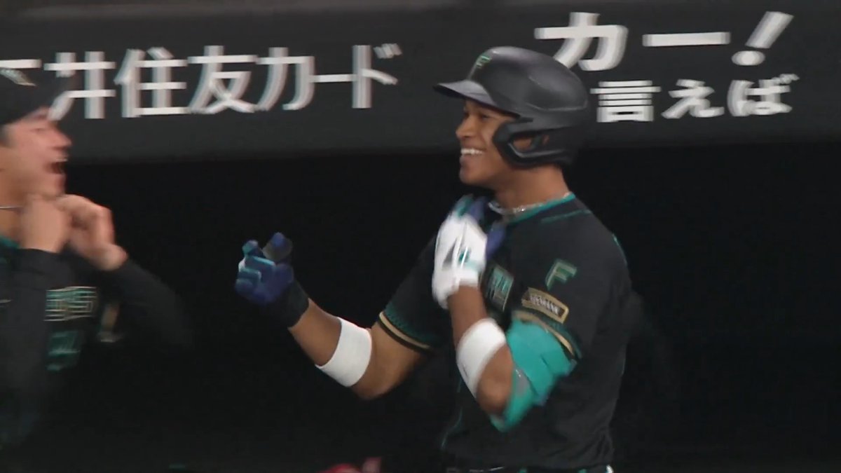 凄まじい打球音でライトブルペンへ✨ 北海道日本ハム 万波中正 選手の第7号ソロホームラン🌈 👇ライブ配信はこちら
