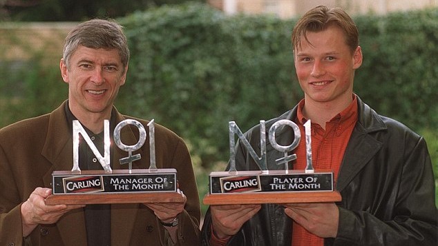 Alex Manninger Best Saves - Premier League & FA Cup 1997/98 Comp of his best saves during a vital period in the 97/98 season when Seaman went out injured at a vital time. Some huge performances especially vs Man Utd in the league at Old Trafford & West Ham in the FA Cup QF - RIP