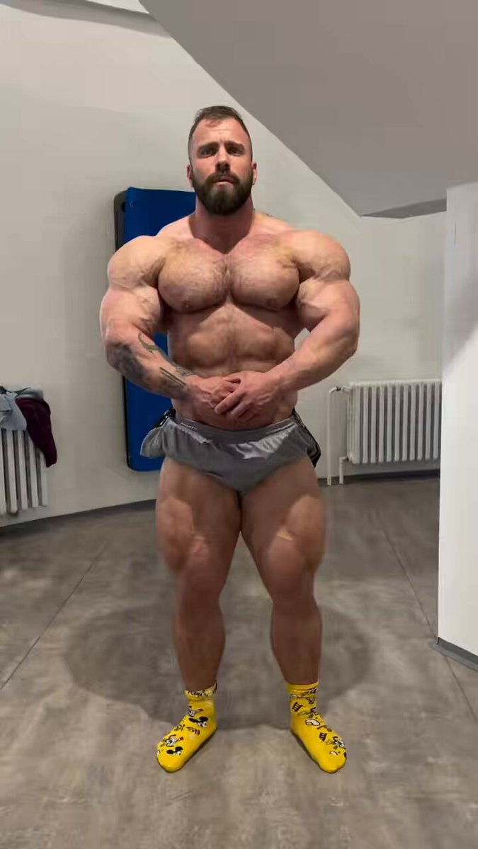 Vojta Trnka #roidgod #roidfreak #roided #hairymuscle