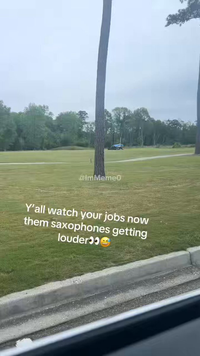 TikToker posted a video of an automated lawn mower trimming grass, claiming that robots are taking over jobs.