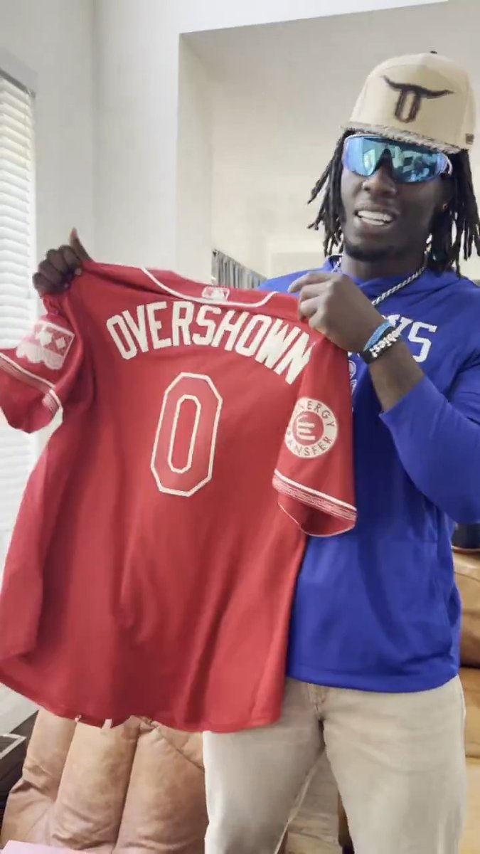 Special delivery for DeMarvion Overshown 🔥 Dallas Cowboys x #AllForTX