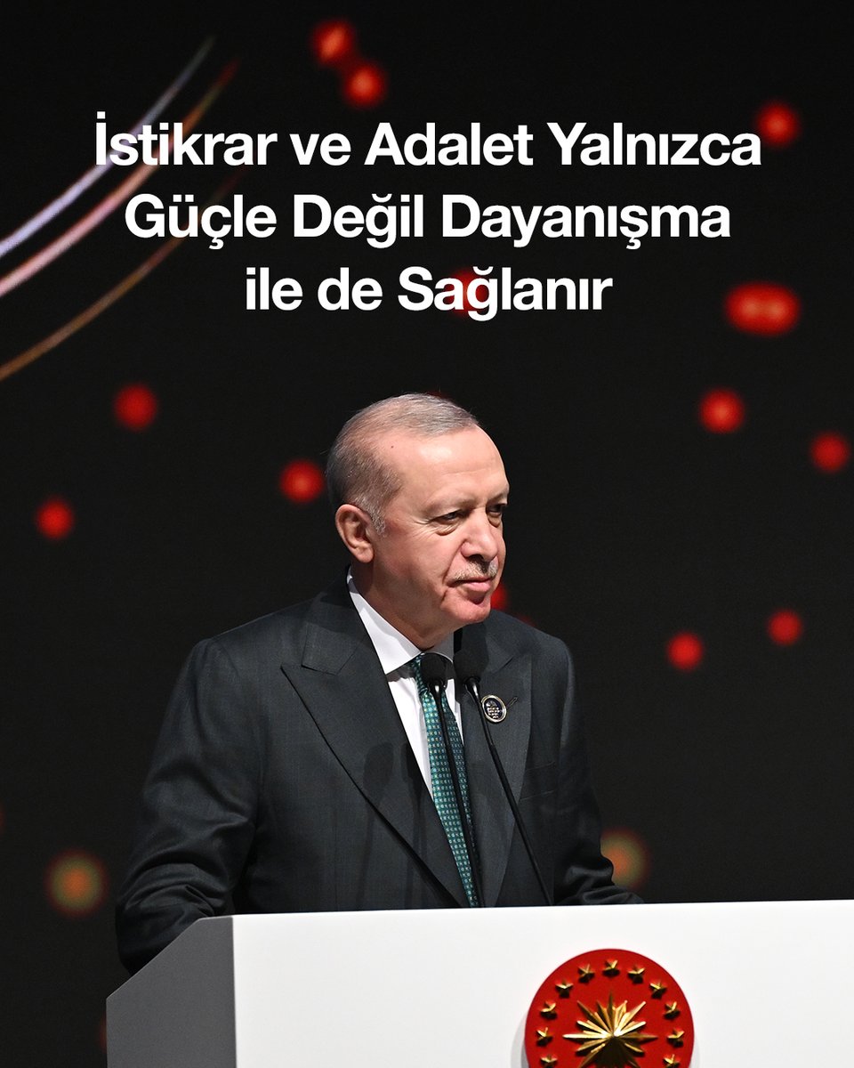 Vicdan sahipleri olarak savaş ve soykırım cephesi karşısında barış ve insanlık cephesini ne kadar güçlendirirsek yarınlarımıza o derece güvenli bakabiliriz. Bugün mesele sadece yeni kurumlar, sistem veya düzen inşa etmek değil, yeni bir dayanışma zemini kurabilmektir. #ADF2026