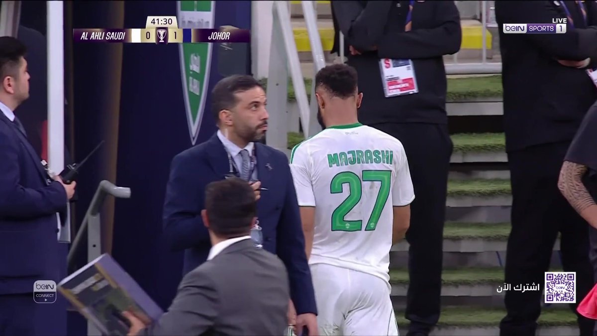 شاهد ما قيل في الإستوديو عن طرد لاعب الأهلي علي مجرشي؟ #دوري_أبطال_آسيا_للنخبة #AFCChampionsLeague | #ACLElite