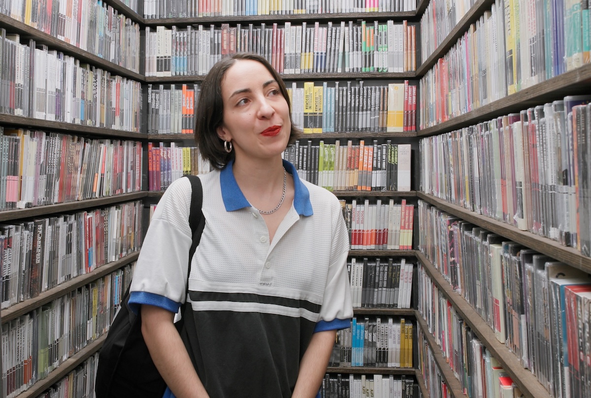 ✨ Sophy Romvari’s Closet Picks! ✨ The writer and director of BLUE HERON shares how John Cassavetes inspired her own approach to independent filmmaking, praises THE WATERMELON WOMAN and NOT A PRETTY PICTURE as essential works of hybrid cinema, and talks about her personal connection to JULES AND JIM. Janus Films Sophy Romvari
