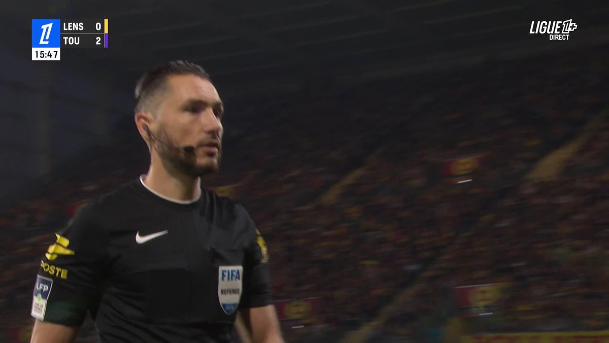 🚨🚨 HONTEUX !!! Racing Club de Lens fausse le championnat ! Quelle honte. Quand on a la Ligue de Football Professionnel dans la poche c’est plus simple. Je me désabonne de ligue1plus… #RCLTFC