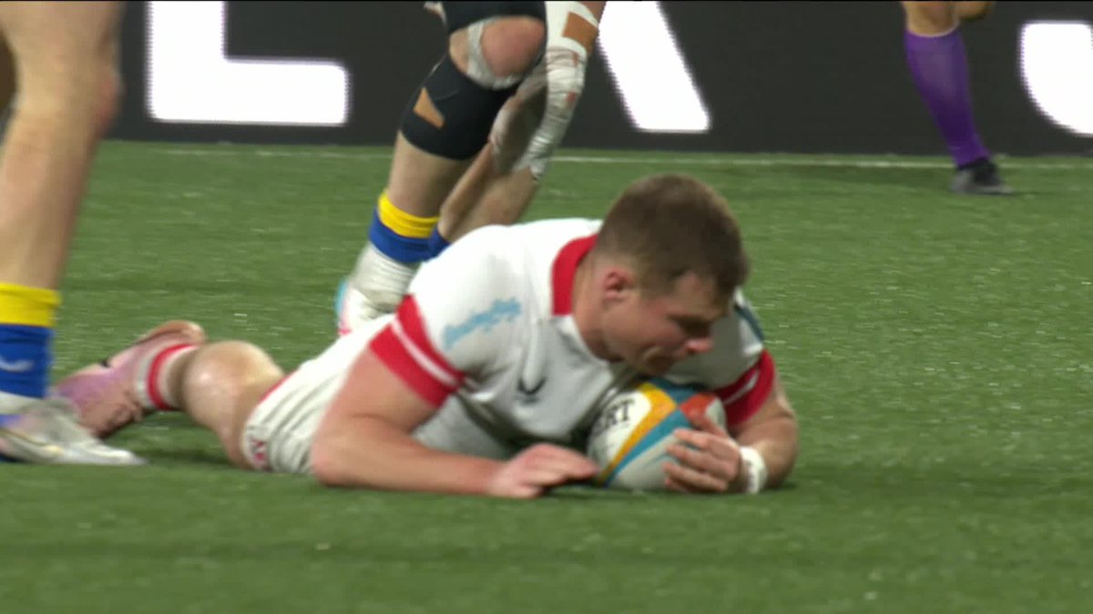 ⚪ Ulster Rugby have kicked into gear! It's game on in Belfast as Zac Ward grabs the hosts' third try just in ten minutes 🤯