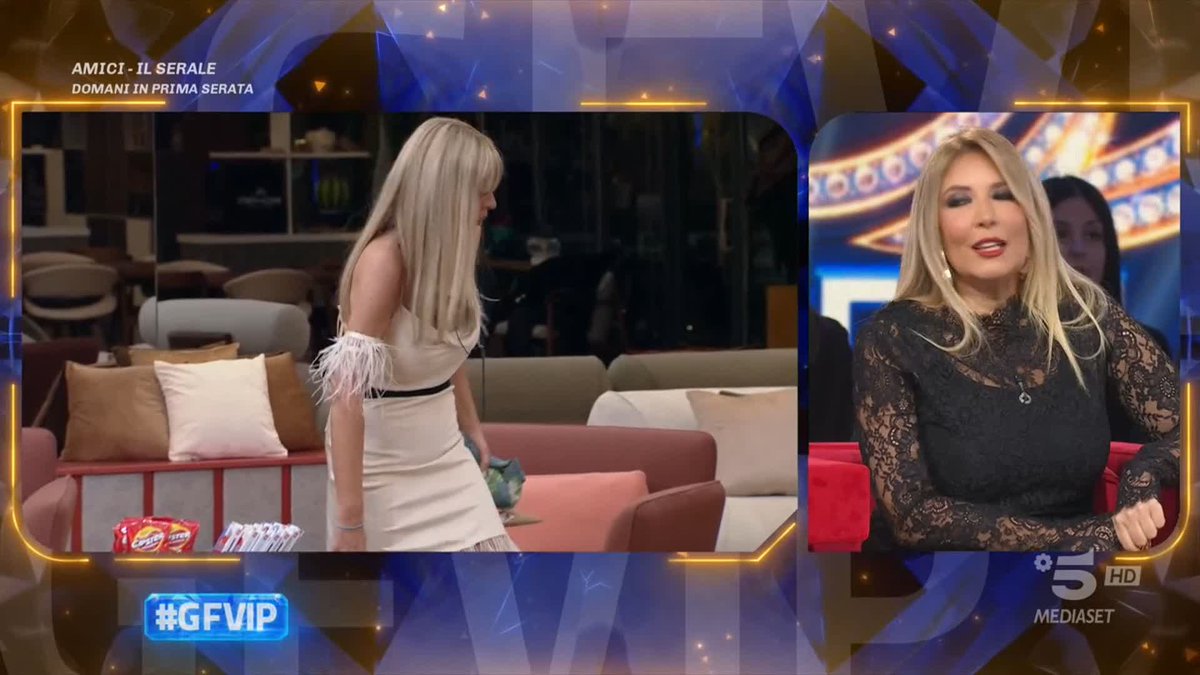Sul rapporto tra Alessandra, Antonella e Adriana, Selvaggia ha le idee molto chiare 🔥 #GFVIP