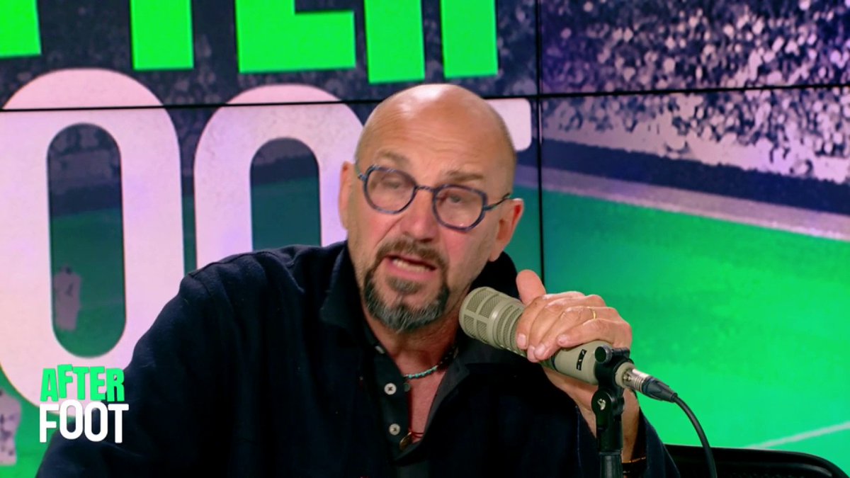 🗣️ Lionel Charbonnier après Lens-Toulouse : "La victoire de Lens est belle : tu fatigues ton adversaire par rapport à la supériorité numérique, Toulouse perd Gboho avec le rouge et psychologiquement, tu prends le dessus !" #RMCLive