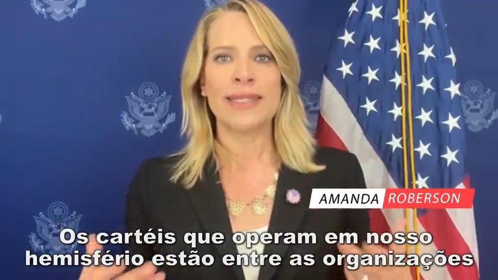 Mantemos nosso compromisso de proteger nossa pátria, combater o tráfico de drogas letais e desmantelar organizações narcoterroristas em nosso hemisfério. A Administração Trump está a combater o narcotráfico ao designar os cartéis como as organizações terroristas que são.