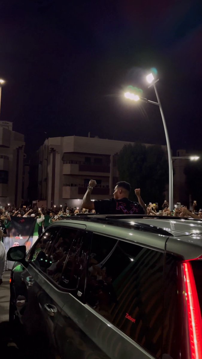 قبل مباراة الياباني نعيد دعمنا للاعبين عند النادي ؟