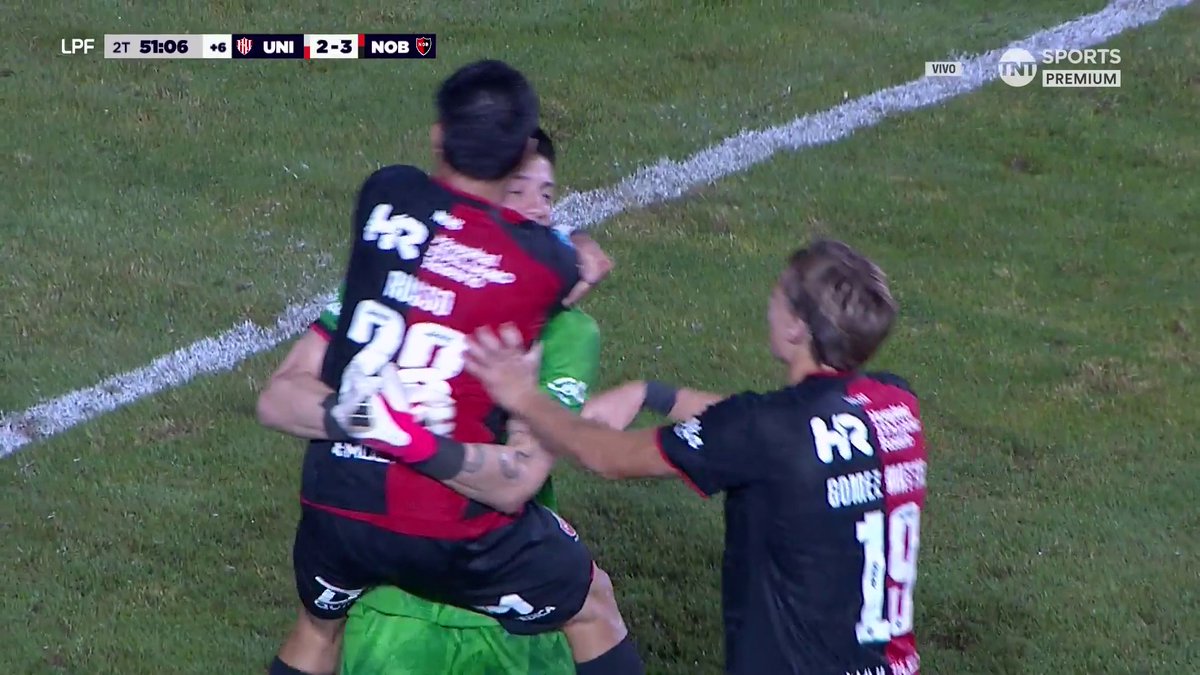 "Reinatti": Por su atajada en el final del partido de Newell's contra Unión