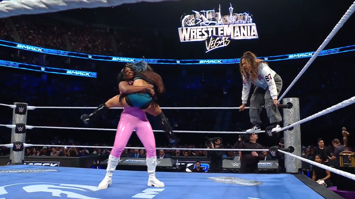 The Irresistible Forces send one last message ahead of WrestleMania TOMORROW! 😮‍💨