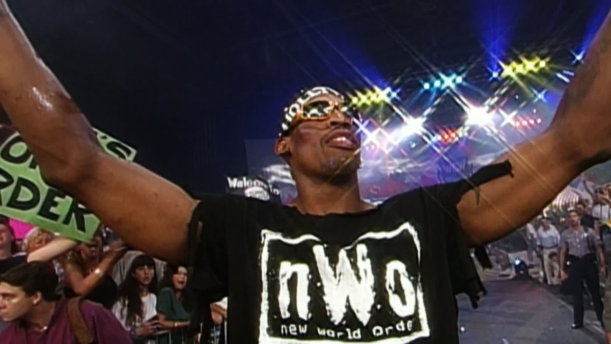 No one like him. 😎 🪱 Dennis Rodman is officially in the #WWEHOF!!