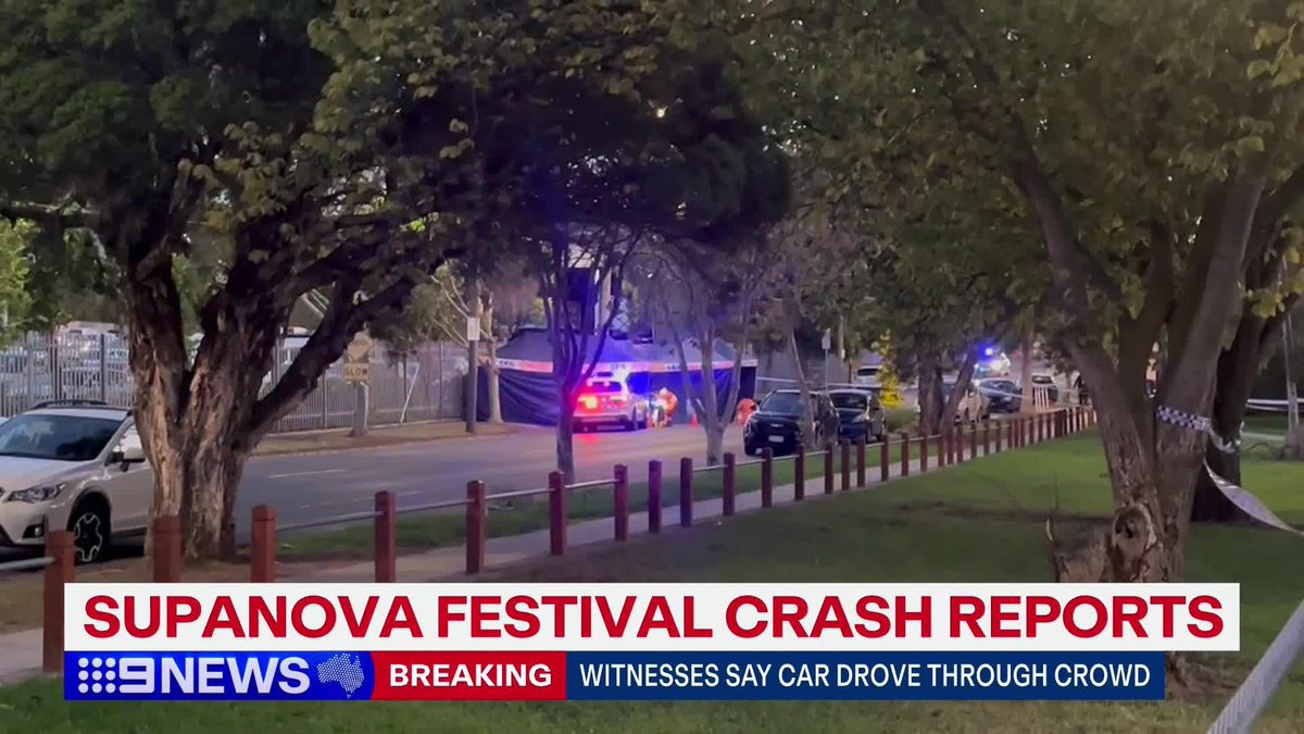 #BREAKING: A major police operation is underway at the Showgrounds after reports a car has driven through crowds at the Supanova Comic Convention in Ascot Vale. More to come. #9News