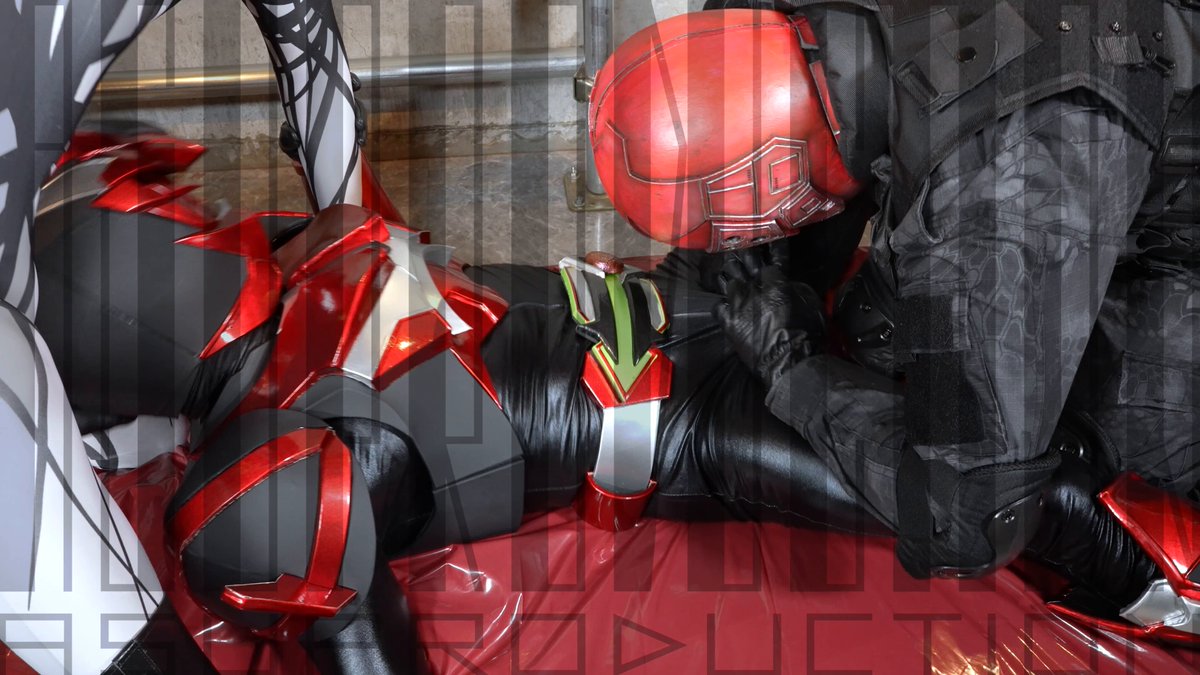 「セルフ顔射01-02」を公開しました！ クリムゾンブレイズはちんぐり返しの体勢にさせられ、貫通オナホ付きの電マでイかされてしまう。。。 【Candfans】 【myfans】