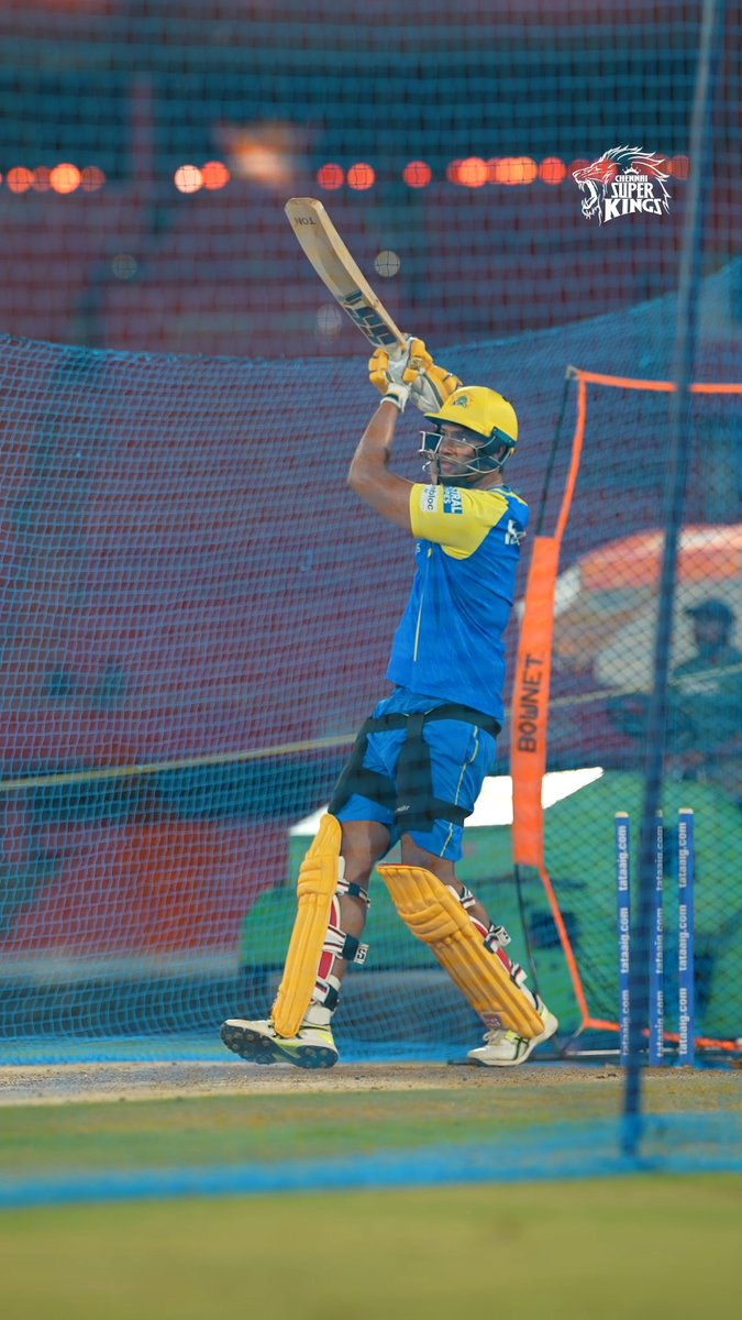 Ready. Set. Roar! 🦁 #WhistlePodu #SRHvCSK