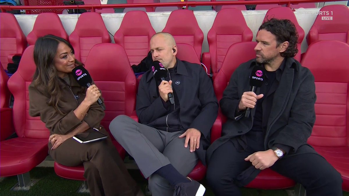 "If he does that, then he's nailed on. Stop the betting." 😅 Joe Cole talks Harry Kane's Ballon d'Or chances... 🎙️ Jules Breach 📺 TNT Sports and HBO Max