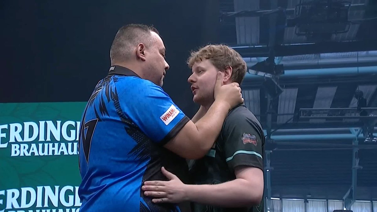 WATTIMENA DEFEATS DOETS! A classy display from Jermaine Wattimena, averaging just shy of a ton as he defeats Kevin Doets 6-3 in round two! 📺 #ET5