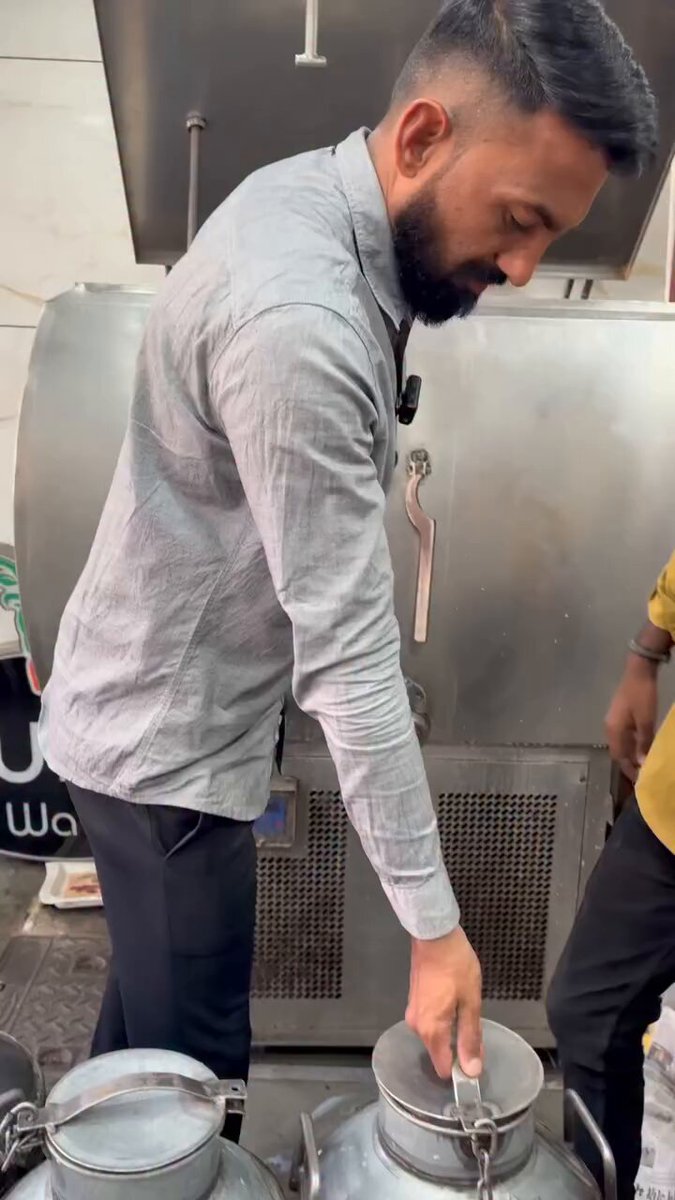 मोदी जी की चाय से भी ज़्यादा मशहूर है ये चाय 🤗 world-wide Best Naklang Chai in Gujarat 😱