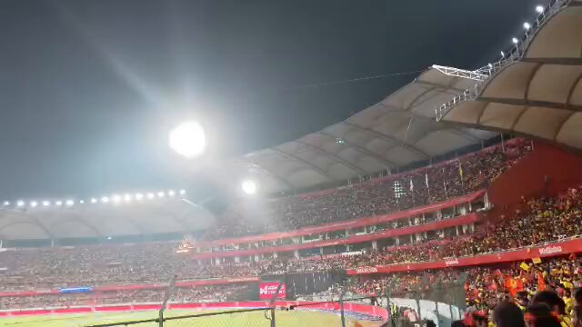 Nannu peekuthava... Jumbalikay aayasher 💥💥 Uppal Stadium roars with #AayaSher mania🧡