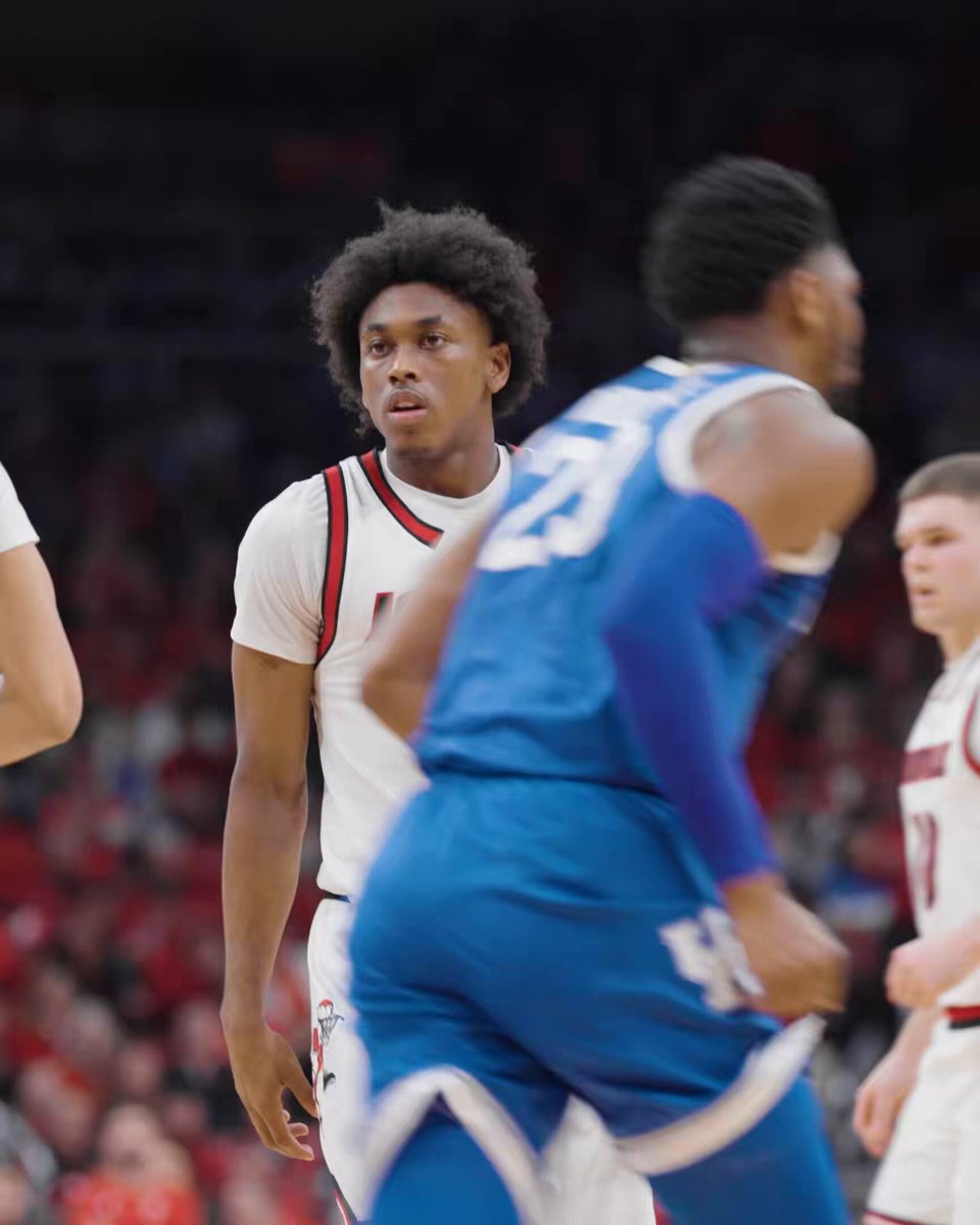 “How about Adrian Wooley? 🤷‍♂️” #GoCards