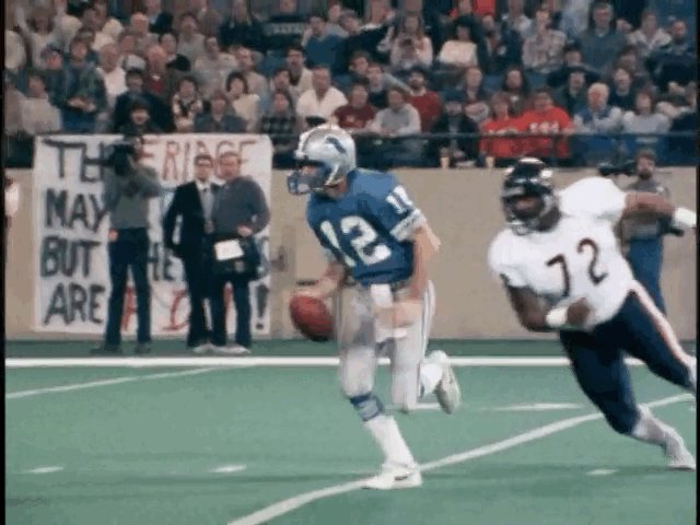 Happy Birthday Wilber Marshall. Wilber crushes Joe Ferguson “I thought he killed him” #Bears