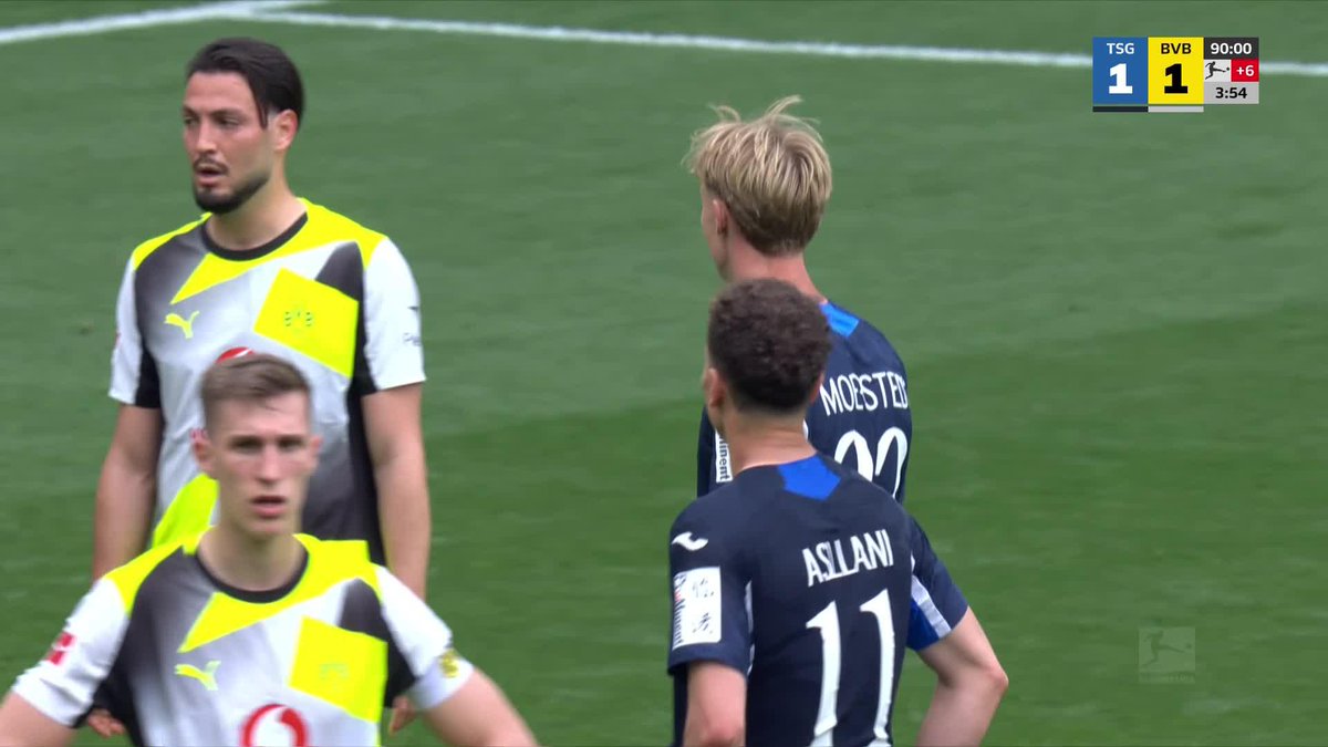 Ryerson RASEND! 😤 Der BVB kassiert in der Nachspielzeit einen Handelfmeter und VERLIERT gegen Hoffenheim! 😵 👉 Die Bundesliga LIVE auf SKY SPORT 📺📱🖥️ #skybundesliga #bundesliga #TSGBVB