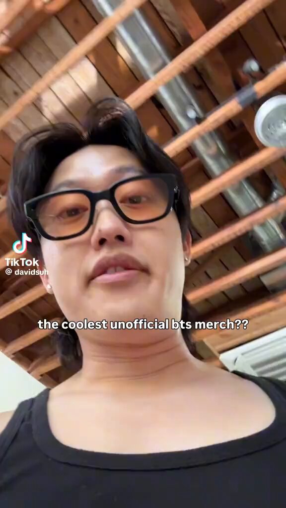 Not BTS making overseas Koreans going back to their roots as well in term of fashion. #BTS_ARIRANG #BTS_SWIM